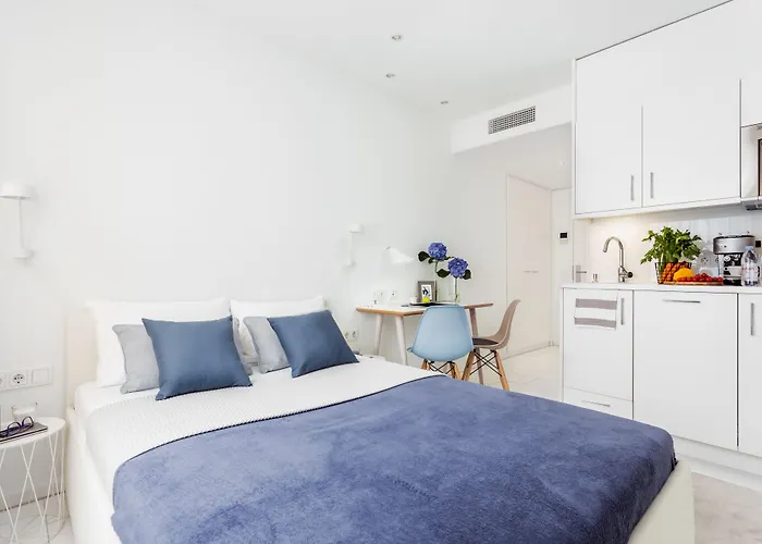 Skyreach Bizzstay - Wohnen Am Main Frankfurt nad Menem