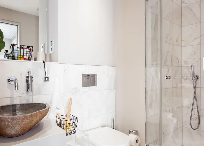 Skyreach Bizzstay - Wohnen Am Main Apartament *