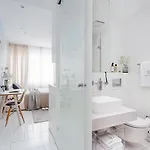 Skyreach Bizzstay - Wohnen Am Main Appartement Francfort-sur-le-Main