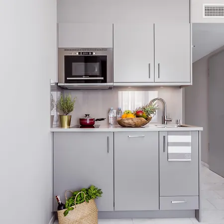 Skyreach Bizzstay - Wohnen Am Main Appartement