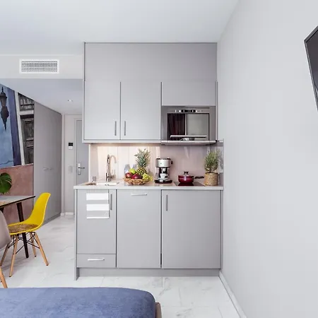 Skyreach Bizzstay - Wohnen Am Main Daire