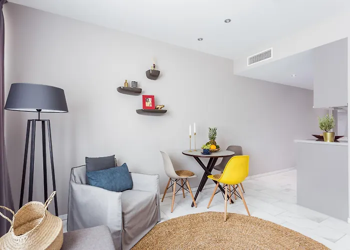 Skyreach Bizzstay - Wohnen Am Main Daire Frankfurt am Main