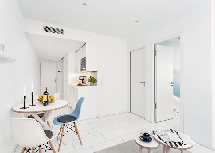 Skyreach Bizzstay - Wohnen Am Main * Frankfurt am Main