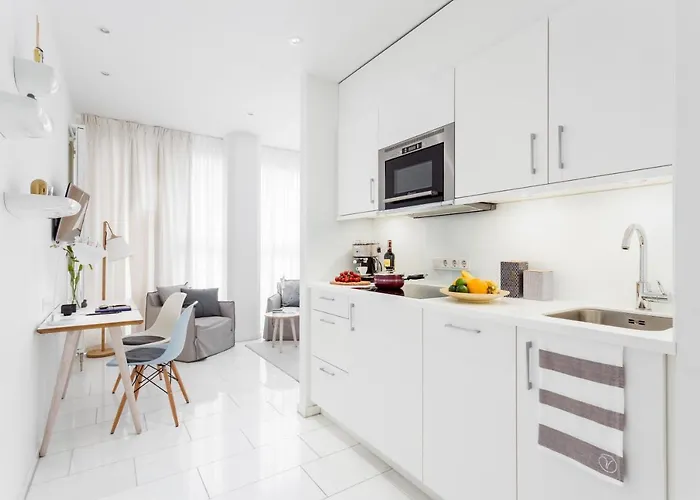 Skyreach Bizzstay - Wohnen Am Main Daire Frankfurt am Main