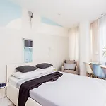 Skyreach Bizzstay - Wohnen Am Main Φραγκφούρτη